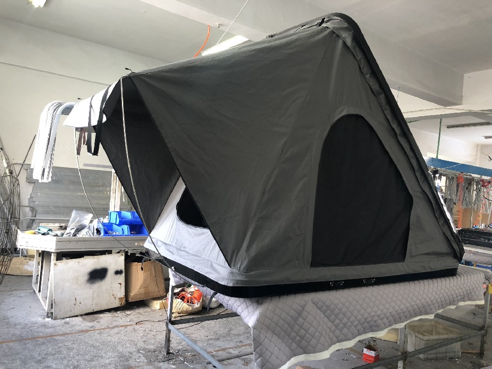 ABS New Design Triangle Aluminum Hard Shell Car Roof Top Tent